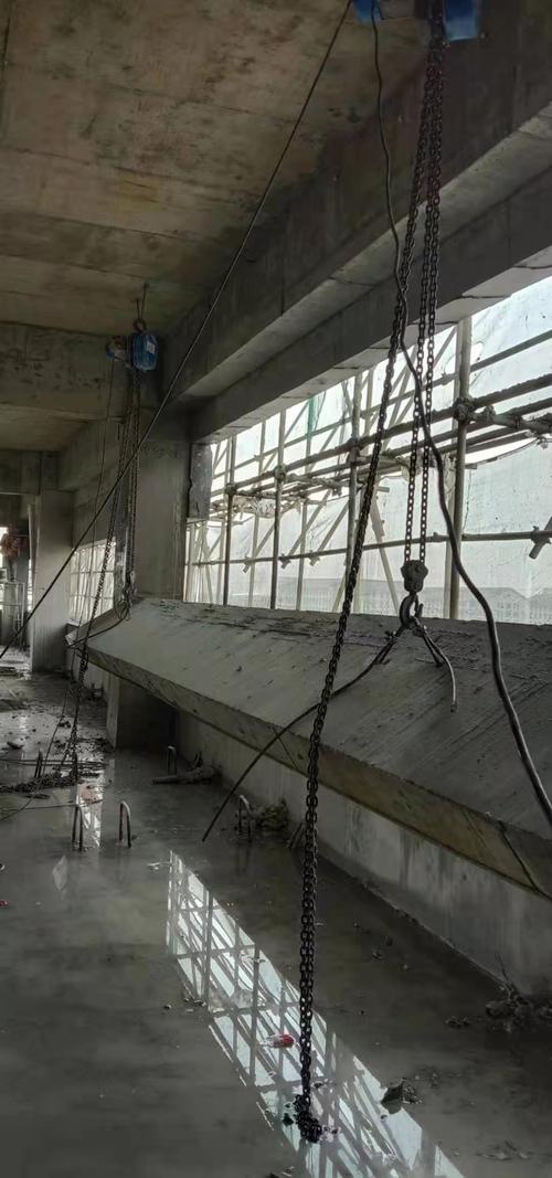 產品大全 >正文  江蘇磊輝建筑工程是一家專業從事鋼筋混凝土
